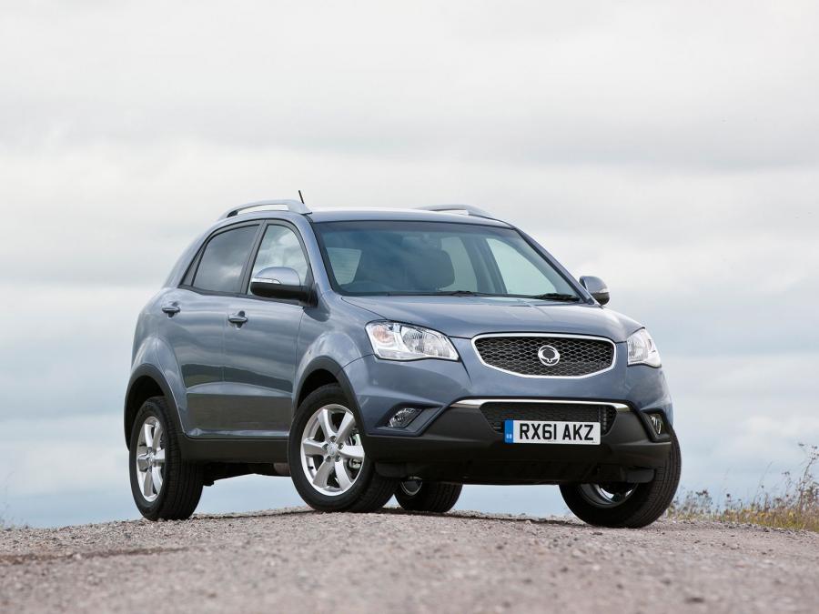  SsangYong Korando 2011 года  (UK) (фото 12 из 16)